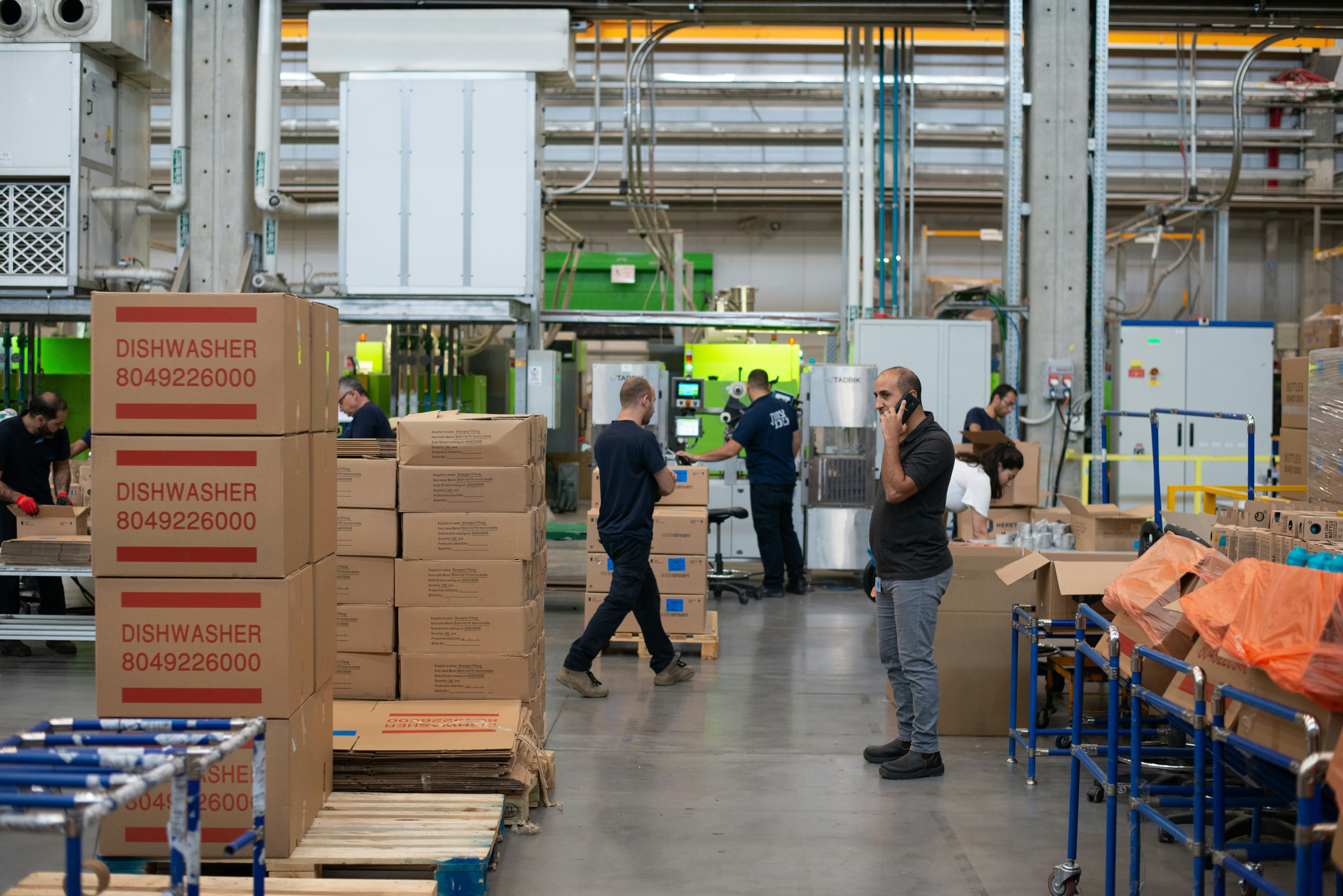 Tazeet Prep warehouse operations in Dubai